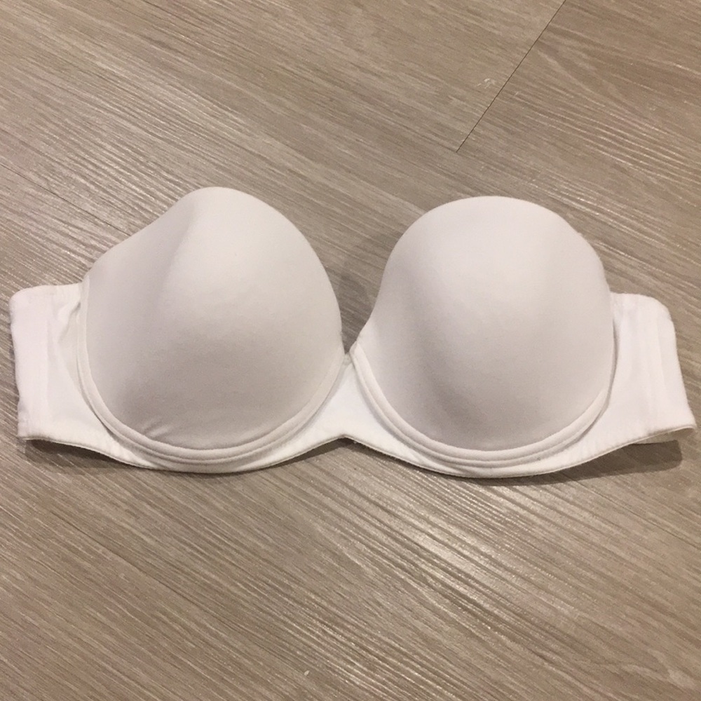 Body by Victoria Strapless Bra